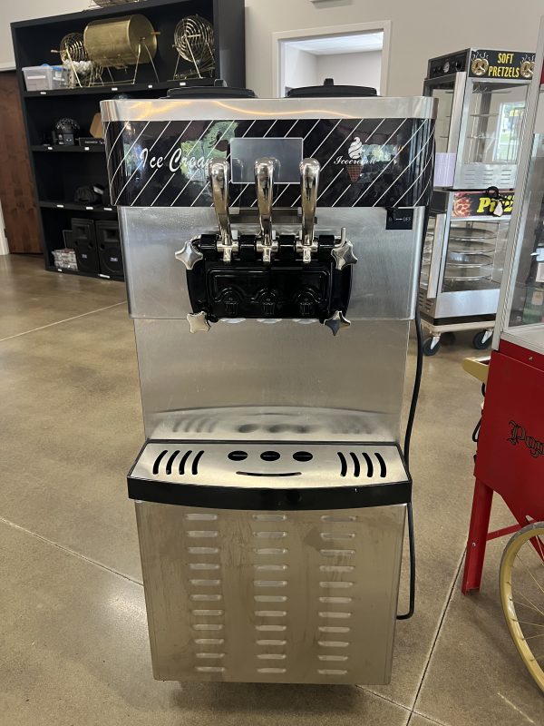 Double Flavor Ice Cream Machine