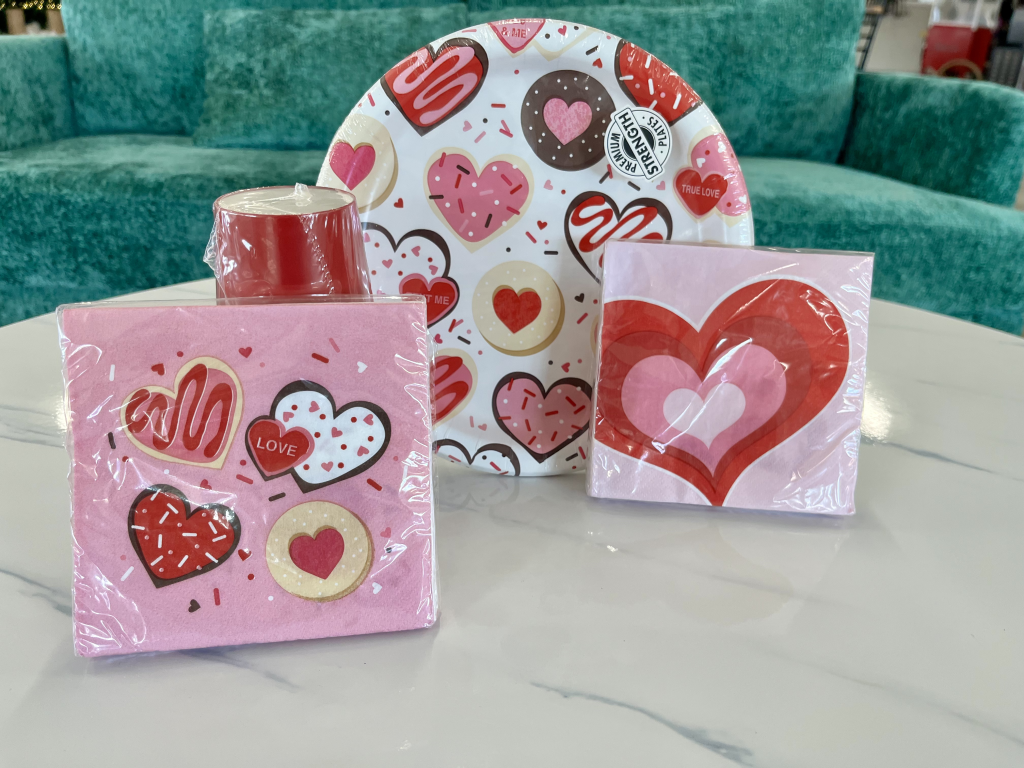 valentines-day-table-decorations